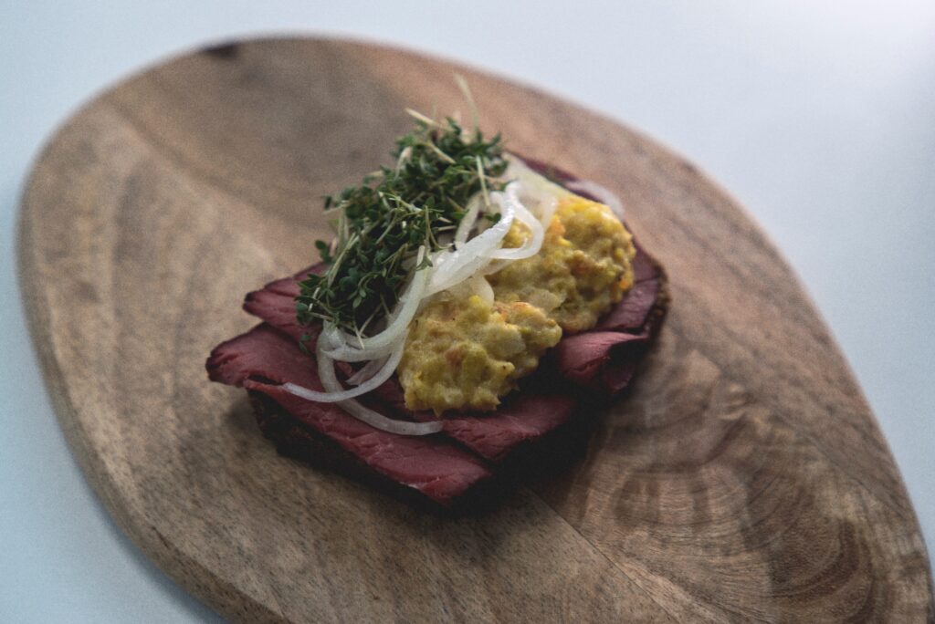 spisetid_frokostordning_smoerrebroed_roastbeef